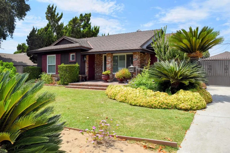 1021 W Teresa Street, West Covina, CA 91790