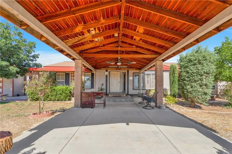 12480 Wilson Ranch Road, Phelan, CA 92371
