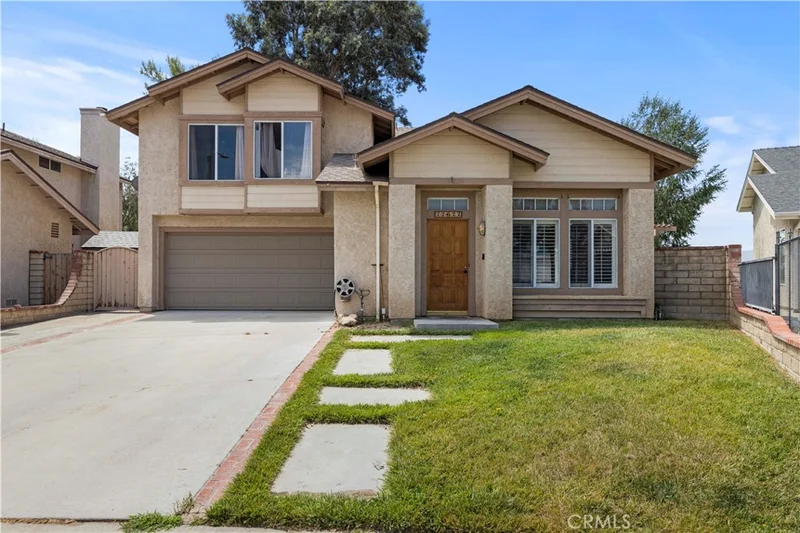22622 Sarkis Court, Saugus, CA 91350