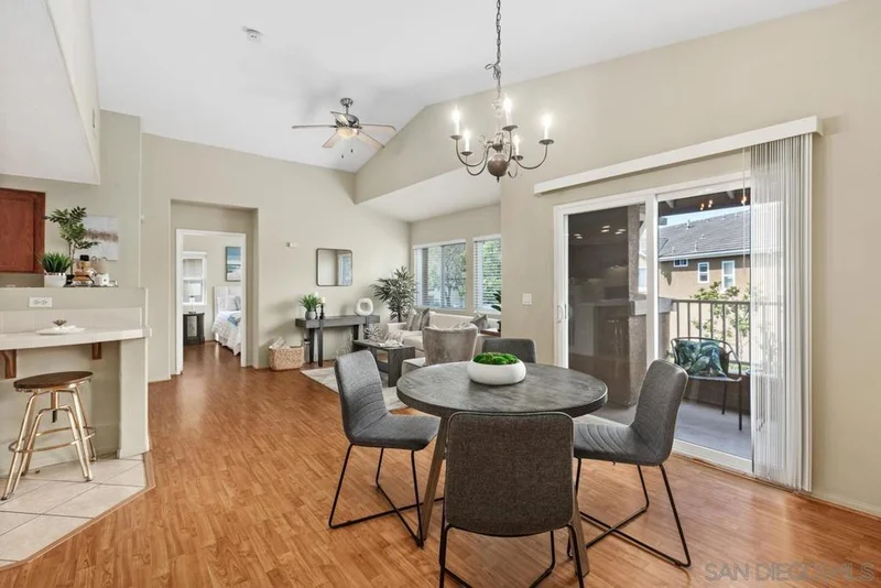 10438 Scripps Poway Pkwy 106, San Diego, CA 92131