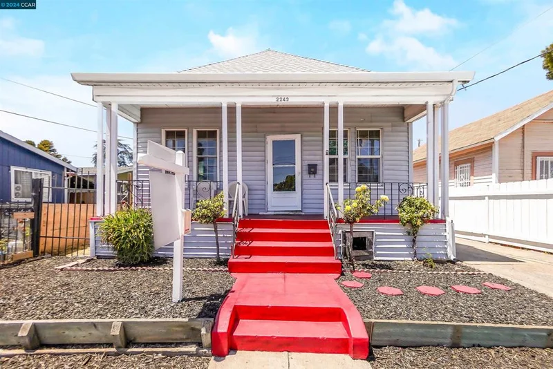 2243 62nd Ave, Oakland, CA 94605