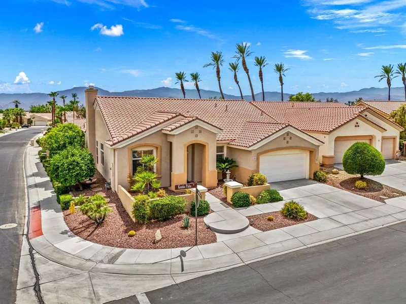78721 Kentia Palm Drive, Palm Desert, CA 92211