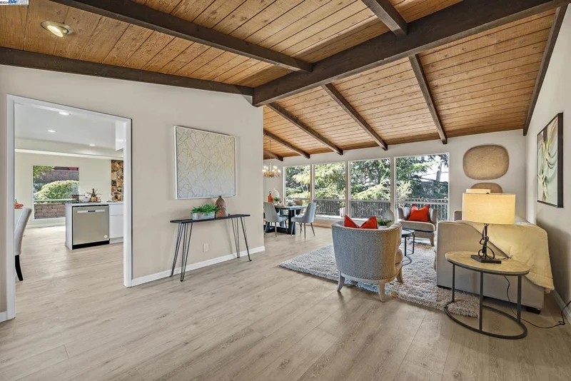 25601 Firebrand Pl, Hayward, CA 94541