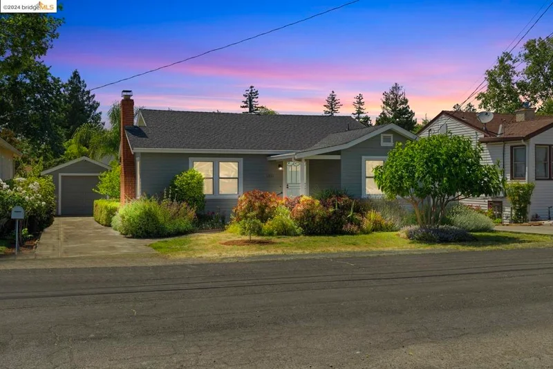 1861 N 5th St., Concord, CA 94519