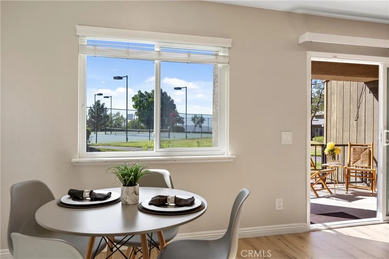 2592 Avenida Del Vista H101, Corona, CA 92882
