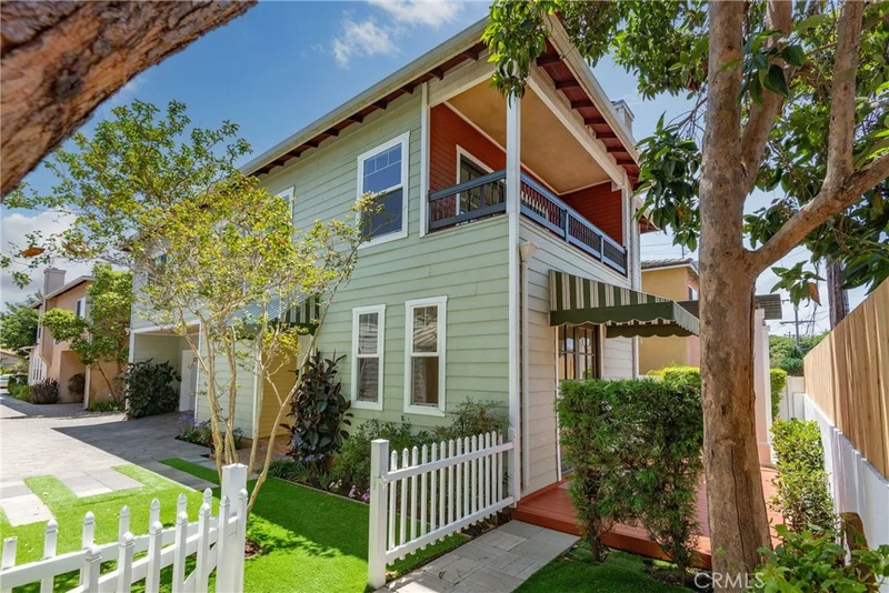 18423 Mansel Avenue, Redondo Beach, CA 90278