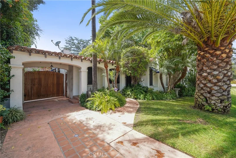 4517 Kraft Avenue, Studio City, CA 91602