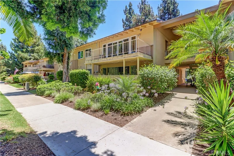 119 Via Estrada P, Laguna Woods, CA 92637