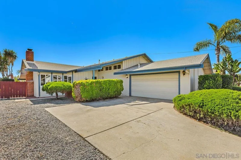 6212 Merced Lake Ave, San Diego, CA 92119