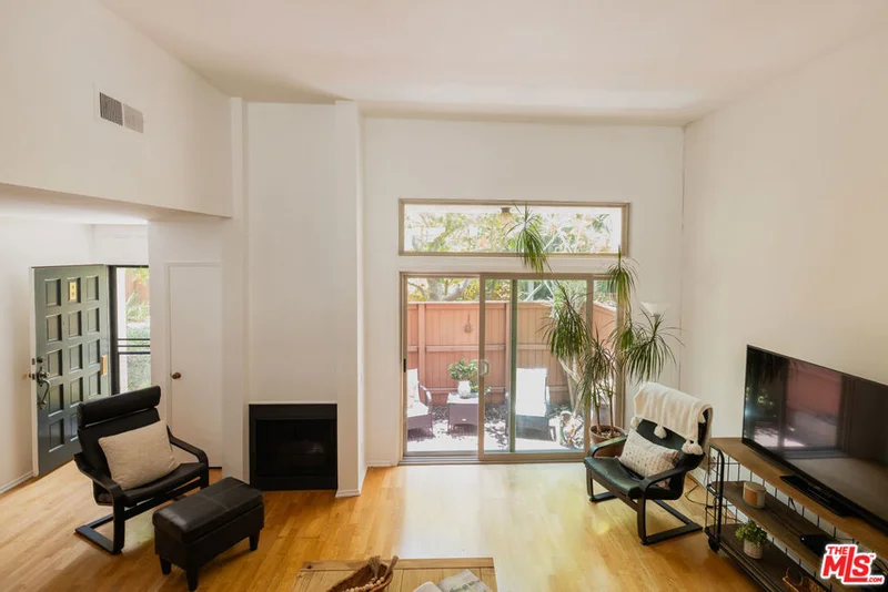 11260 Overland Avenue 9B, Culver City, CA 90230