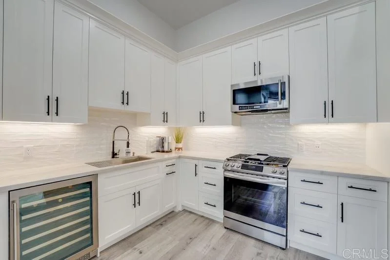 525 11th Avenue 1118, San Diego, CA 92101