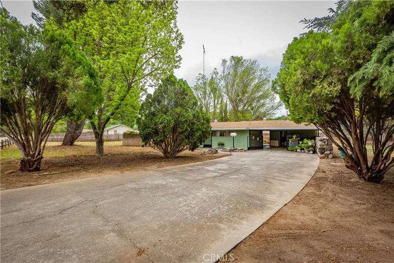 4500 Hidalgo Avenue, Atascadero, CA 93422