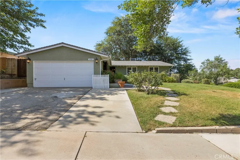 18948 Basel Street, Canyon Country, CA 91351