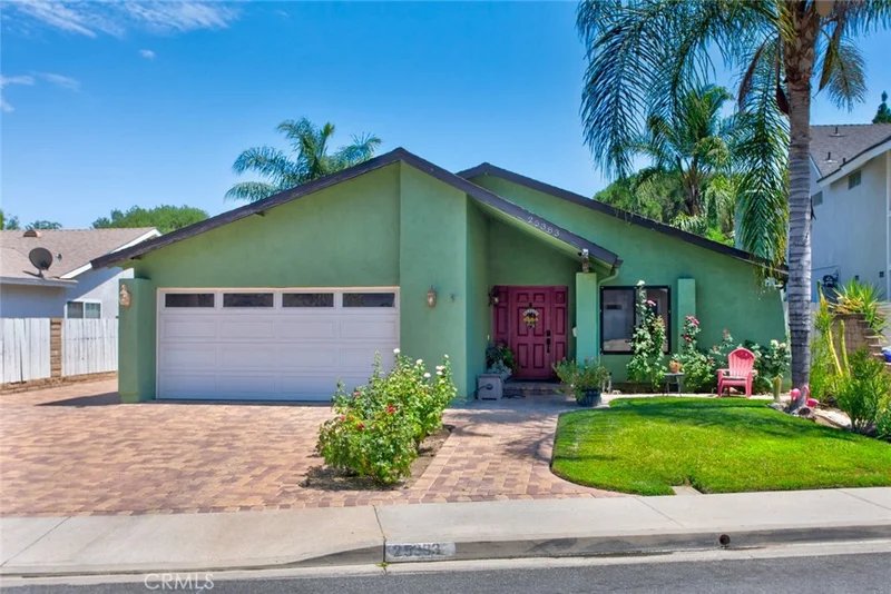 25383 Via Palacio, Valencia, CA 91355