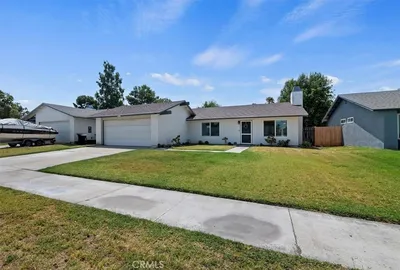 1121 Mountain View Lane