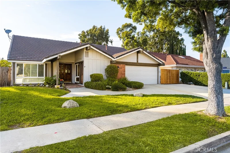1245 Valparaiso Drive N, Placentia, CA 92870