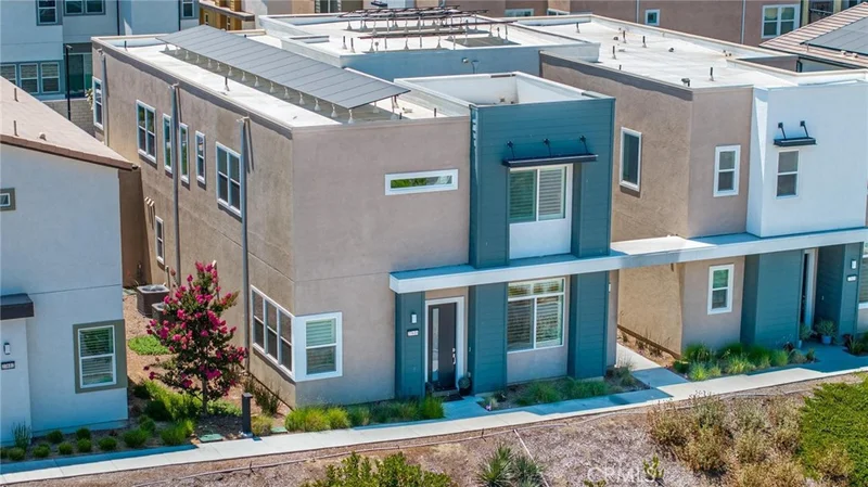 27616 Sky Mesa Place, Valencia, CA 91381