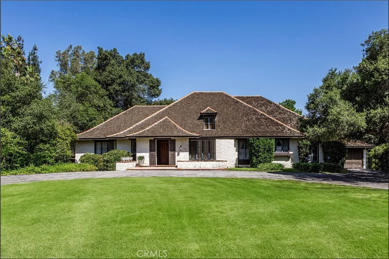 4129 Woodleigh Lane, La Canada Flintridge, CA 91011