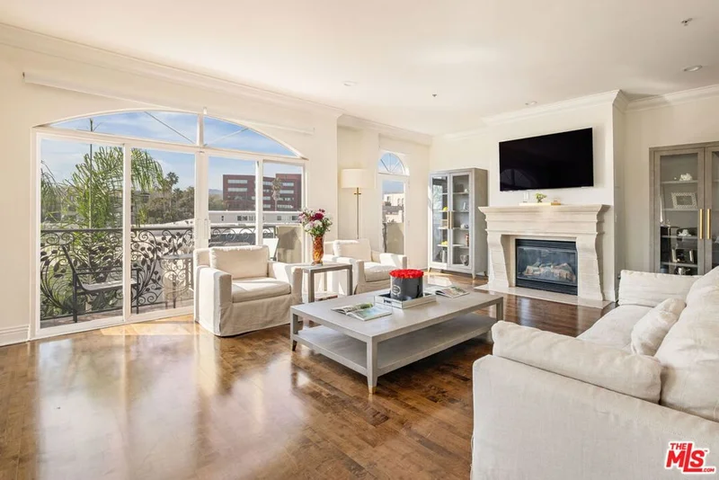 11840 Dorothy Street Ph401, Los Angeles, CA 90049