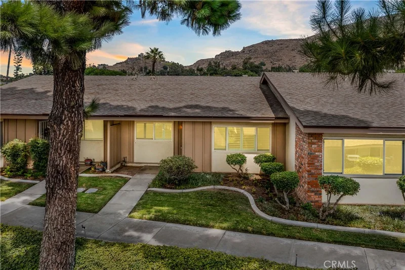 22733 Palm Avenue G, Grand Terrace, CA 92313