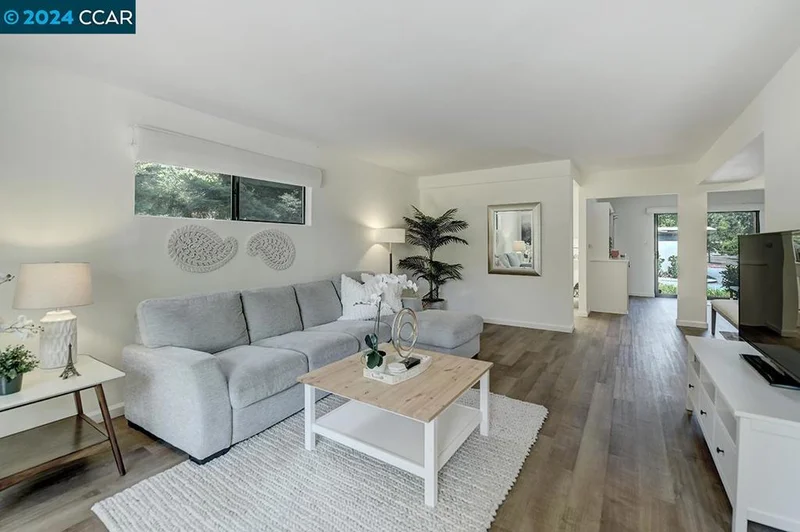 2300 Tice Creek Dr 1, Walnut Creek, CA 94595