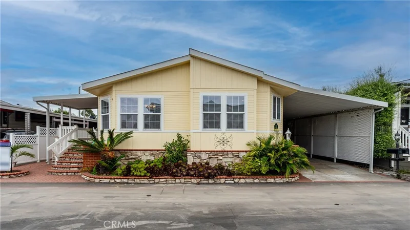 4222 Lahaina Drive, Huntington Beach, CA 92649