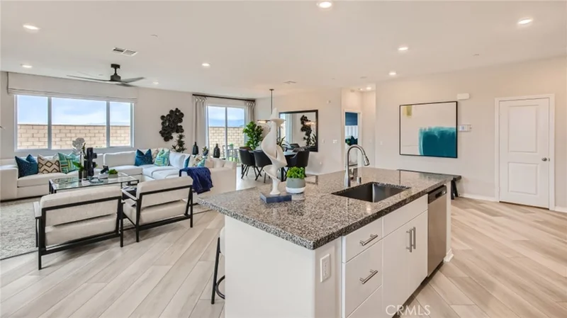 27305 Cades Cove Street, Menifee, CA 92585