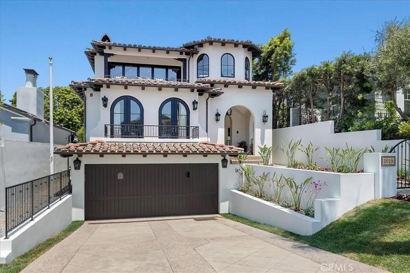 1019 Duncan Avenue, Manhattan Beach, CA 90266