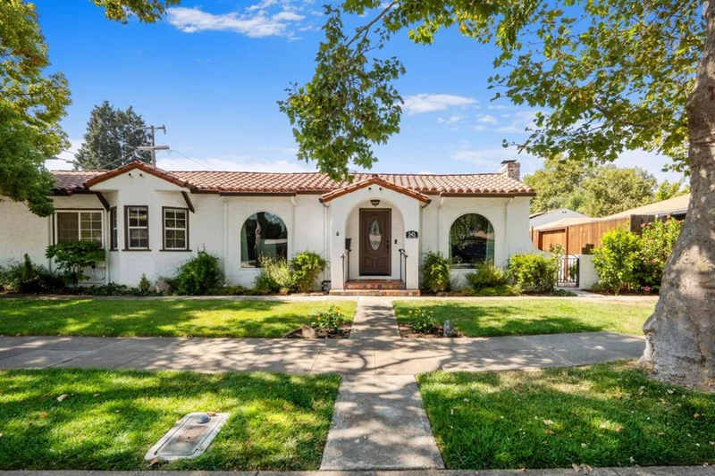 545 4th Street, Gilroy, CA 95020