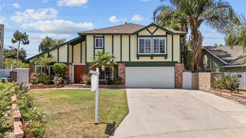 8747 Sari Avenue, Northridge, CA 91343