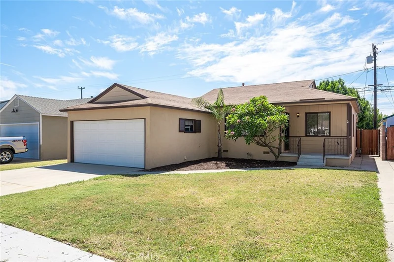 4203 Iroquois Avenue, Lakewood, CA 90713