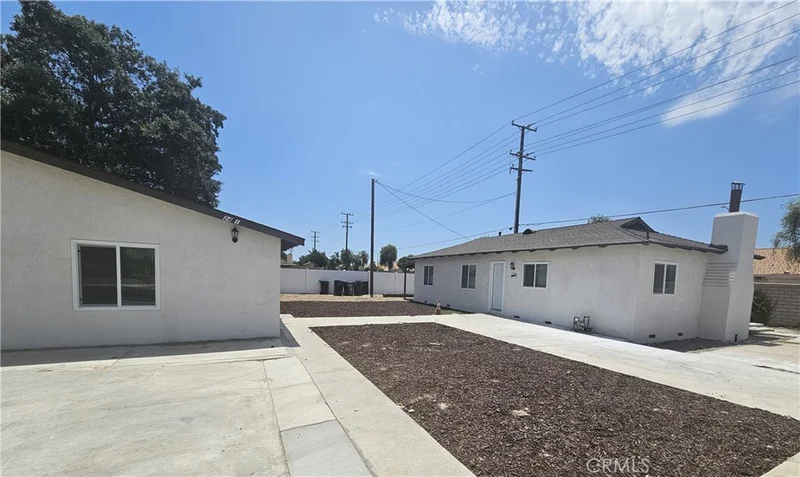 880 N Kirby Street, Hemet, CA 92545