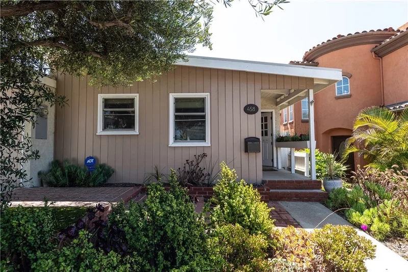458 28th Street, Hermosa Beach, CA 90254