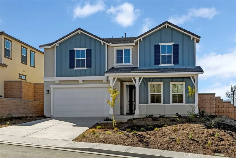 45135 Kingbird Lane, Lake Elsinore, CA 92532