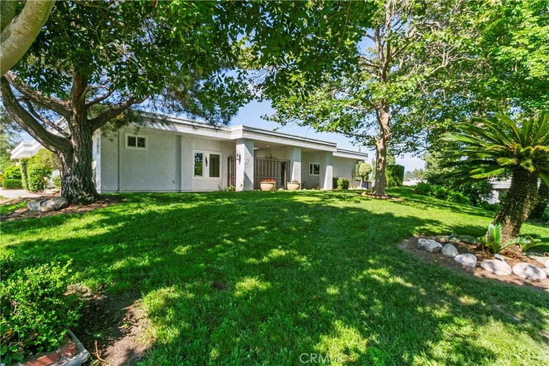 5595 Avenida Sosiega W B, Laguna Woods, CA 92637
