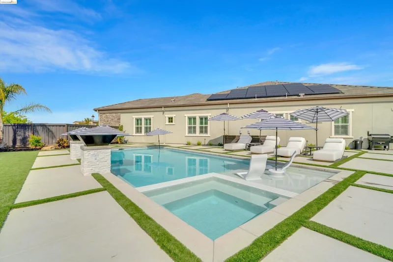 2301 Reserve Dr, Brentwood, CA 94513