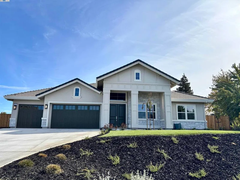 2951 Almondwood Place, Oakley, CA 94561