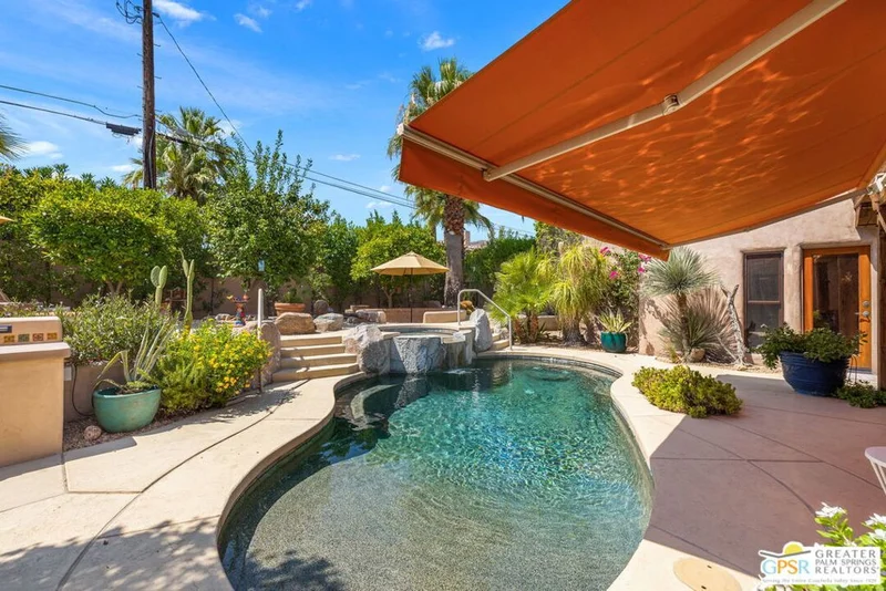72689 Beavertail Street photo 2