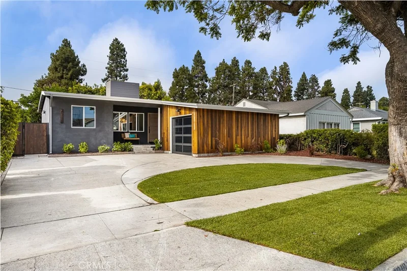 6218 E Conant Street, Long Beach, CA 90808