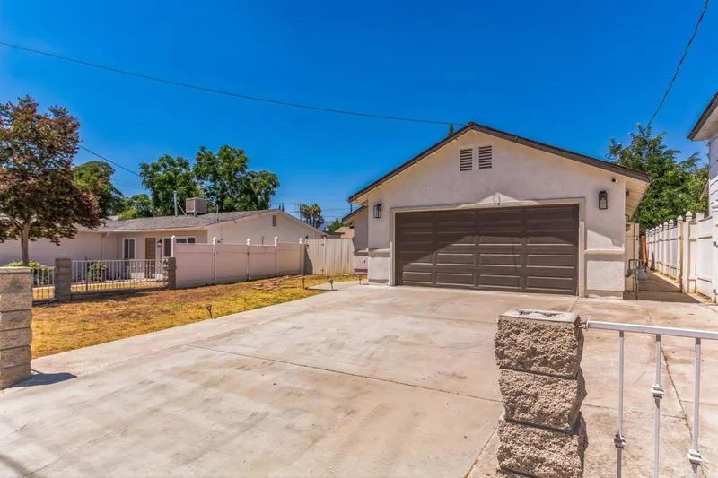 27342 Villa Avenue, Highland, CA 92346