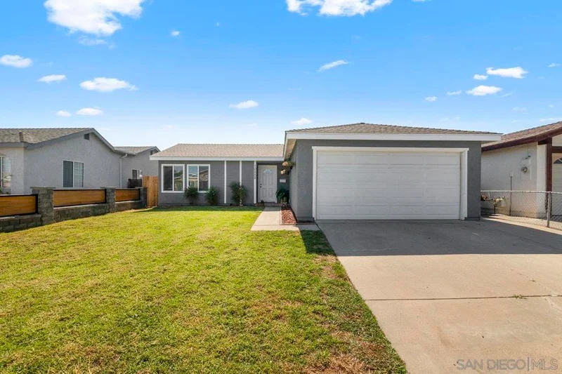 10252 Eagle Rock Ave., San Diego, CA 92126
