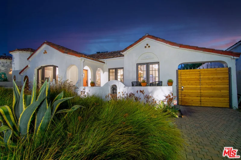 1042 S Burnside Avenue, Los Angeles, CA 90019