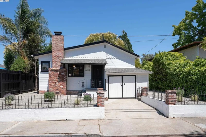 22764 6th St, Hayward, CA 94541