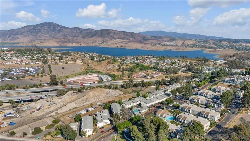8535 Paradise Valley Rd 16, Spring Valley, CA 91977