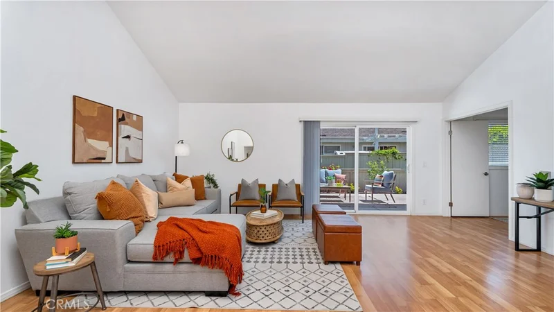56 Wetstone 35, Irvine, CA 92604