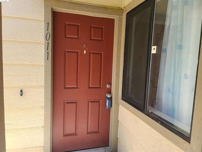 1011 Chelsea, Hercules, CA 94547