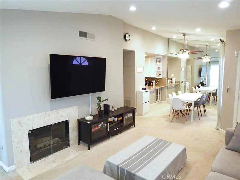 2960 Champion Way 809, Tustin, CA 92782