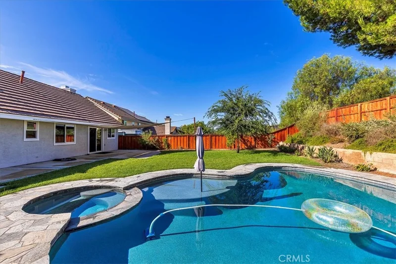 42057 Roanoake Street, Temecula, CA 92591