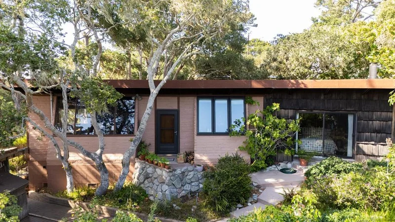 1045 Benito Avenue, Pacific Grove, CA 93950