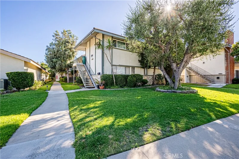 23005 Nadine Circle B, Torrance, CA 90505